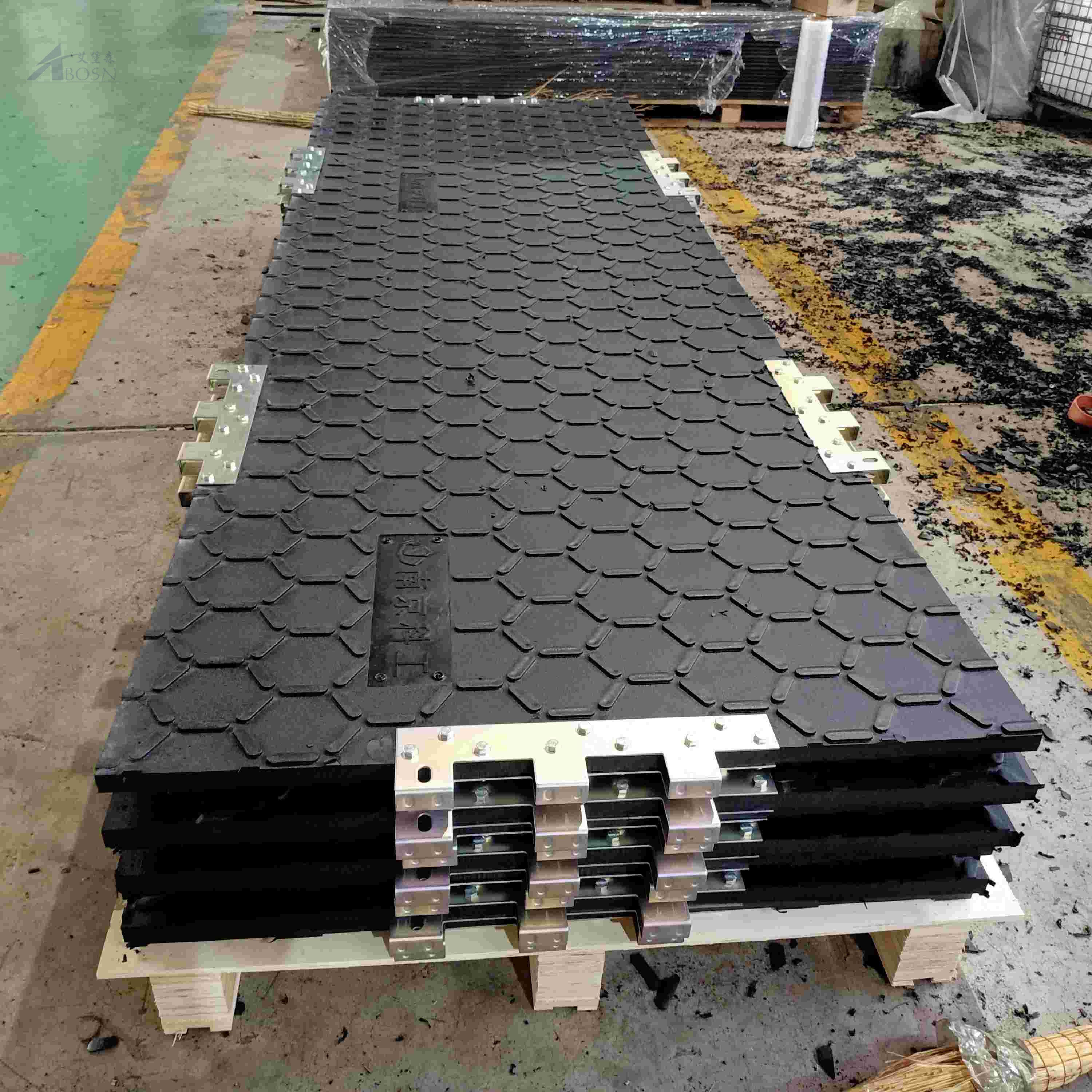 Временная дорожная панель HDPE Полиэтиленовые защитные коврики UHMWPE Ground Mats